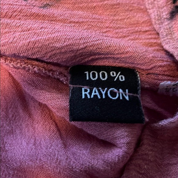 2/$12 Greater Good Rayon Blouse Butterfly Print Crinkle Gauze Tie Dye Ombré - Picture 9 of 9